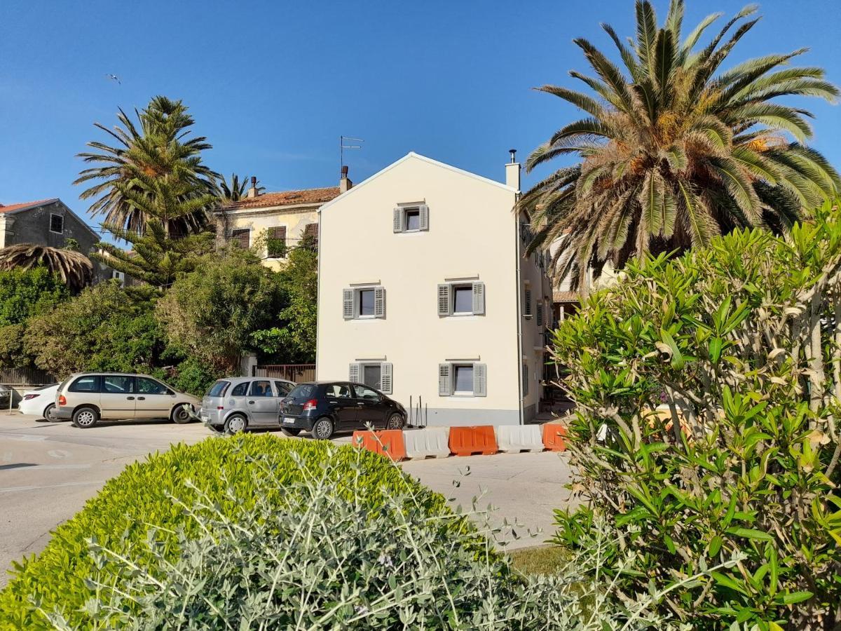 Apartment House Bucul Мали-Лошинь Экстерьер фото